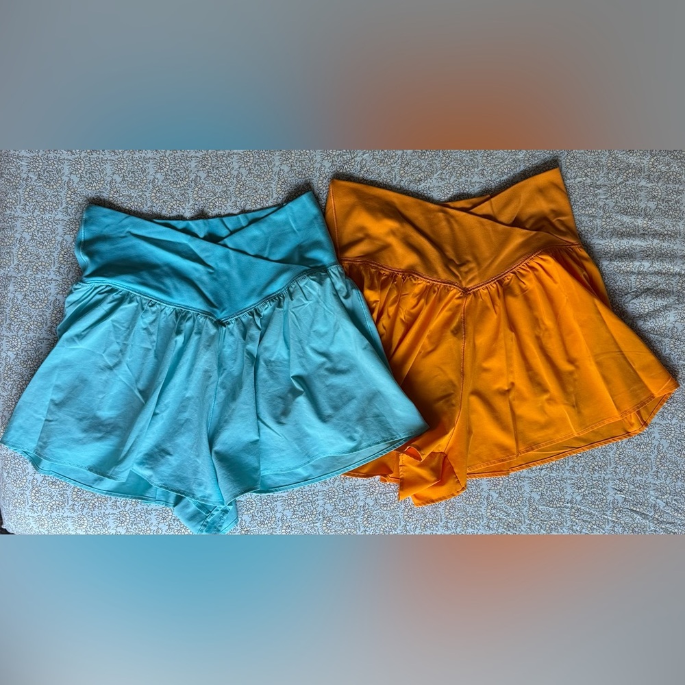Aerie Offline real me crossover flowy shorts